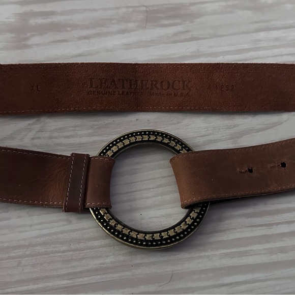 Vintage Brown distressed leatherock leather belt made in USA - Picture 2 of 4